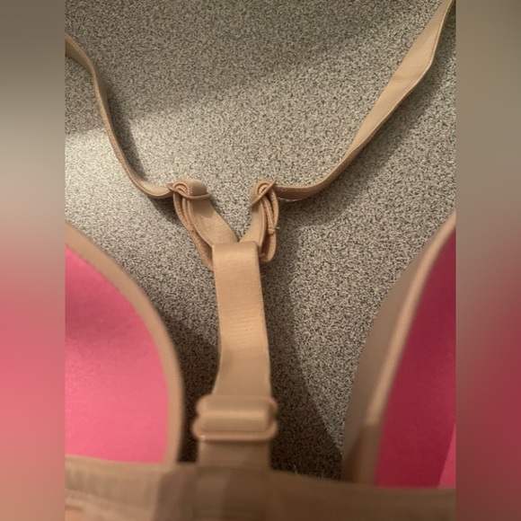 PINK V/S Wear Everywhere Lightly Lined Nude Bra Size D36 - Picture 3 of 9